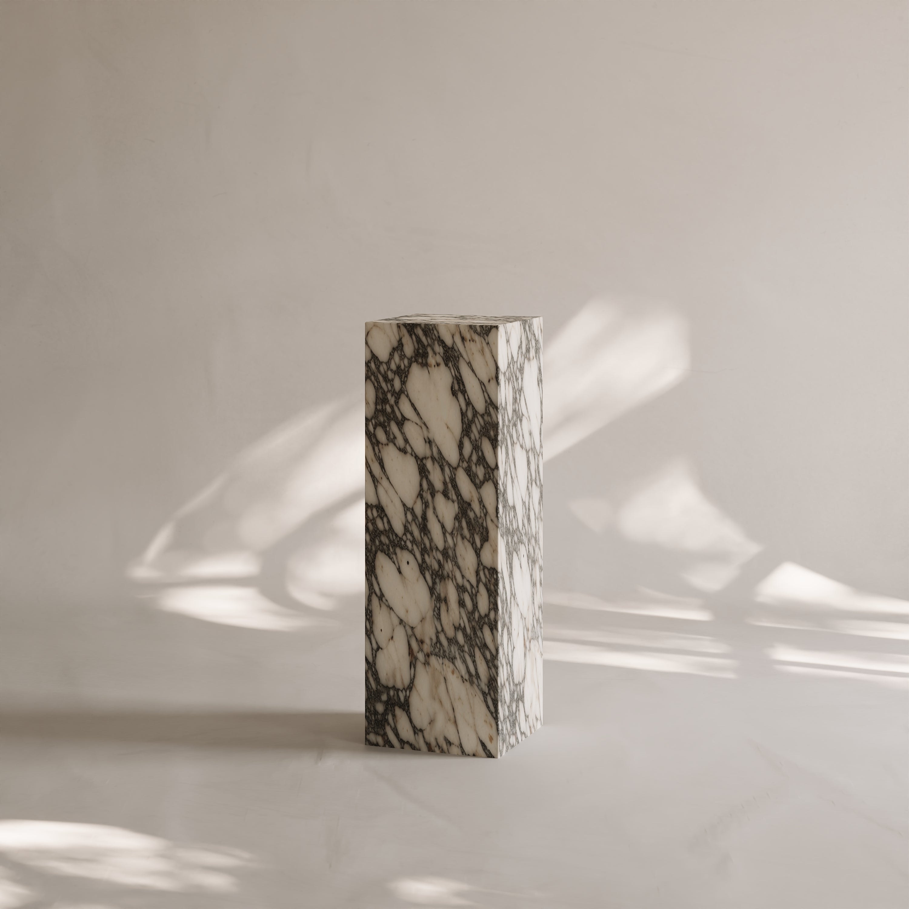 Pedestal Large